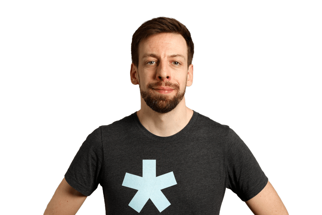 Kreuzband-Experte Matthias Hähnel der durch den Online Kurs zum Kreuzbandriss führt